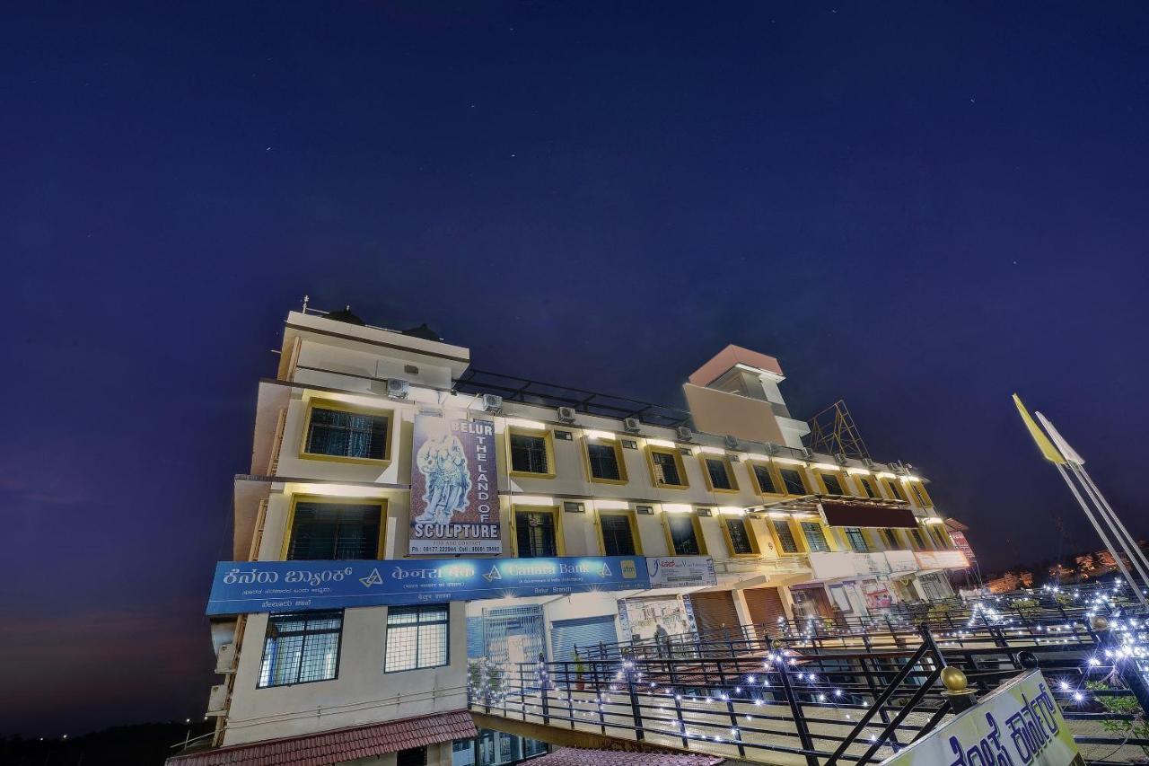 Capital O Hotel Samanvi International Belur  Eksteriør bilde
